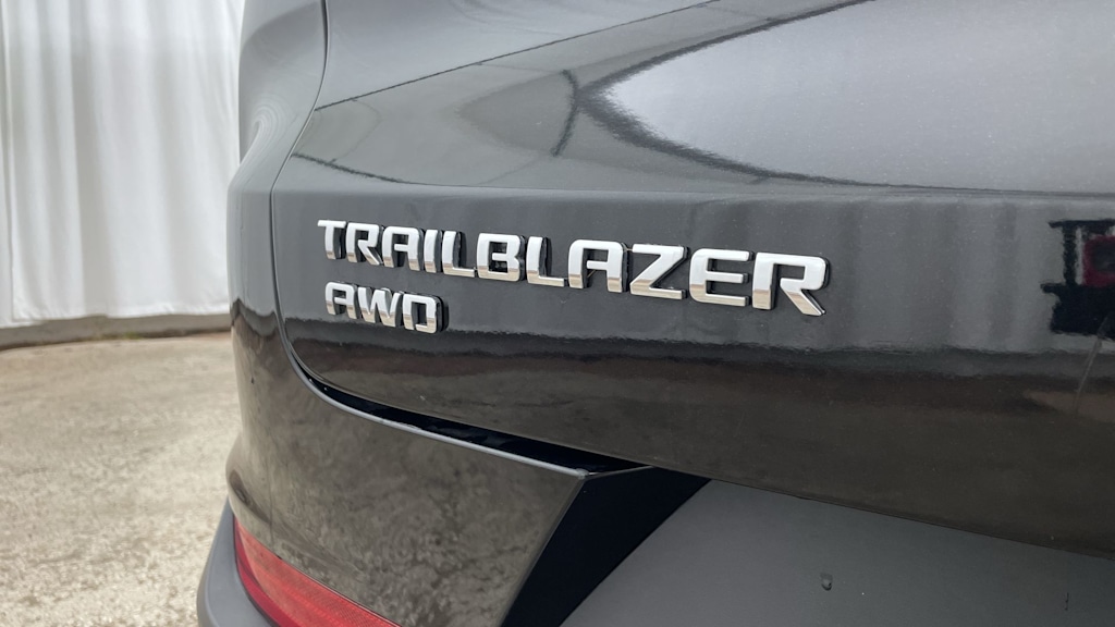 Thumbnail: 2025 Chevrolet TrailBlazer - 35