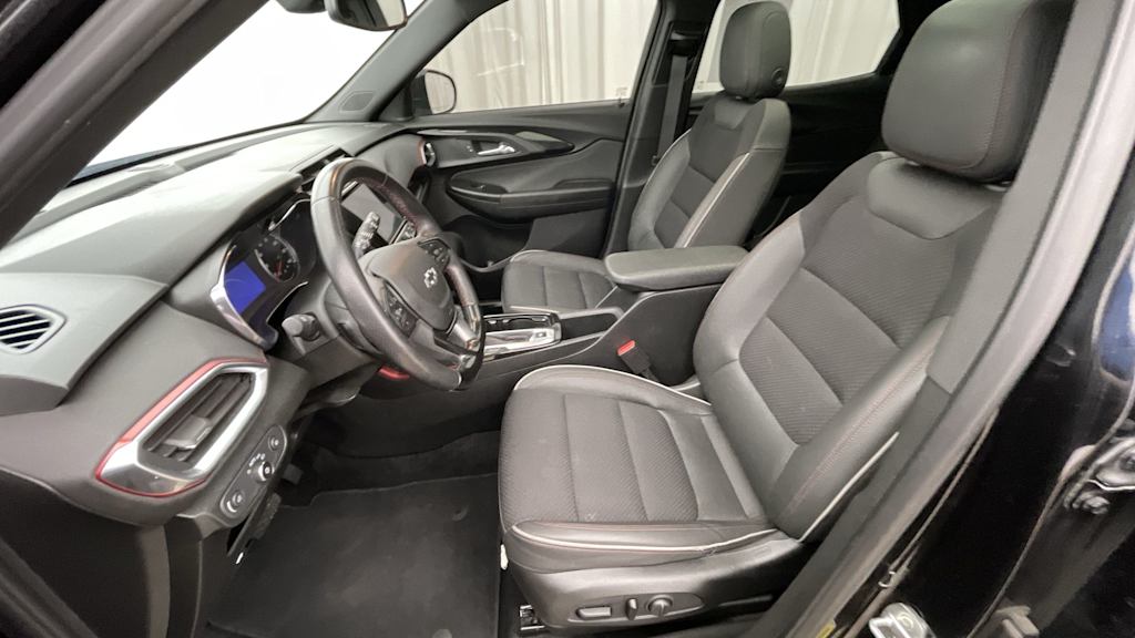 Thumbnail: 2021 Chevrolet TrailBlazer - 11