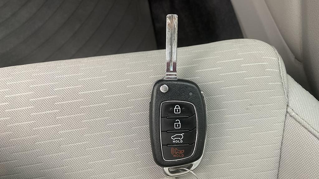 Thumbnail: 2019 Hyundai Tucson - 17