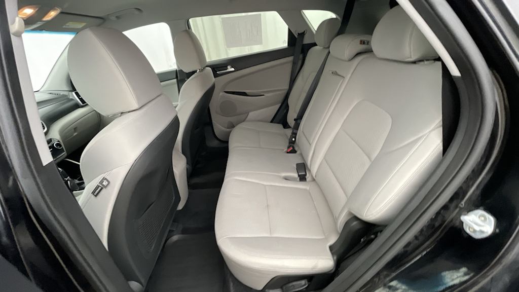 Thumbnail: 2019 Hyundai Tucson - 12