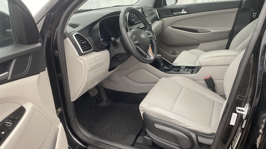 Thumbnail: 2019 Hyundai Tucson - 10