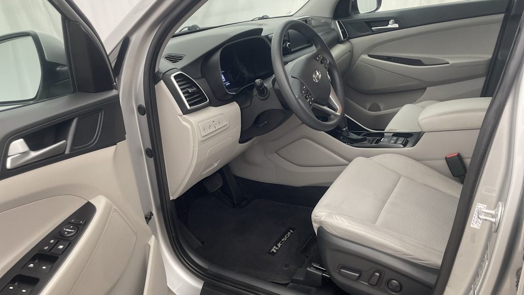 Thumbnail: 2020 Hyundai Tucson - 10