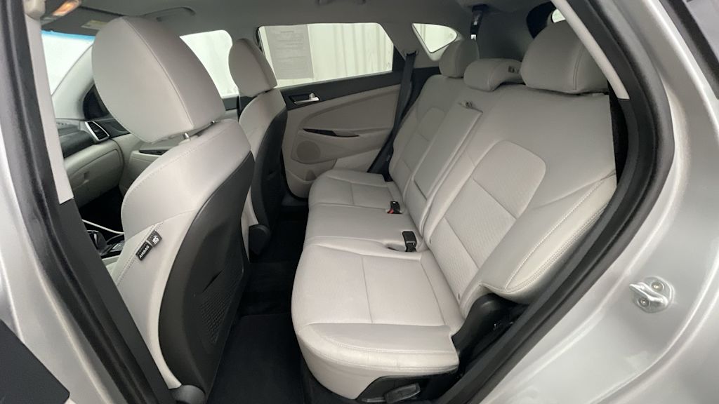 Thumbnail: 2020 Hyundai Tucson - 12