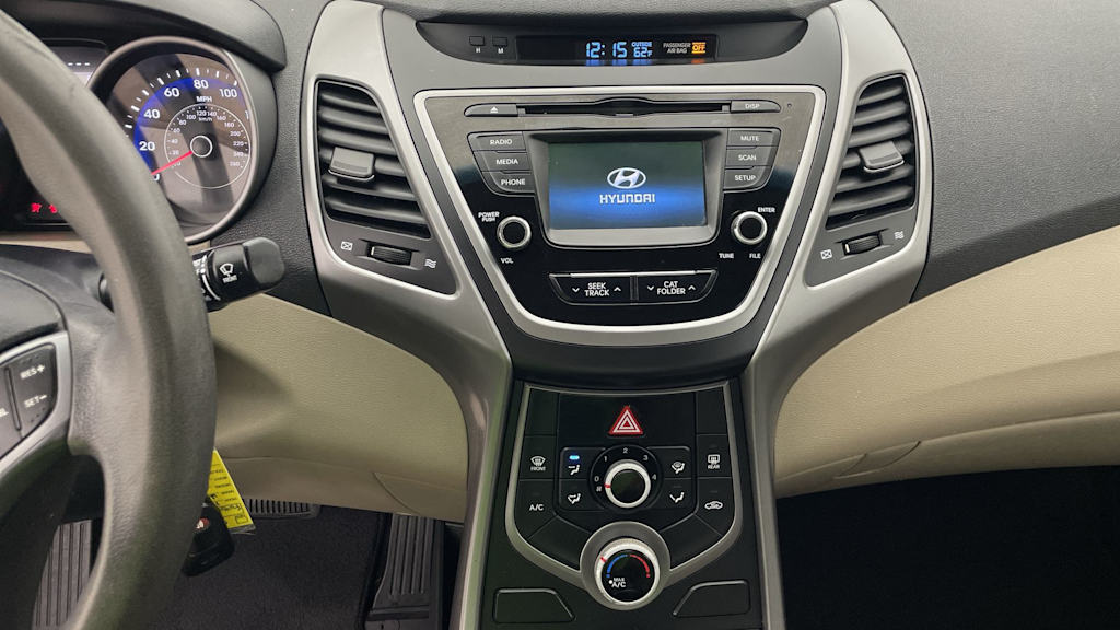 Thumbnail: 2015 Hyundai Elantra - 26