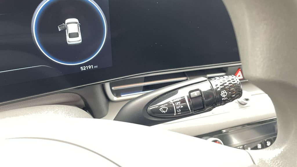 Thumbnail: 2024 Hyundai Elantra - 15