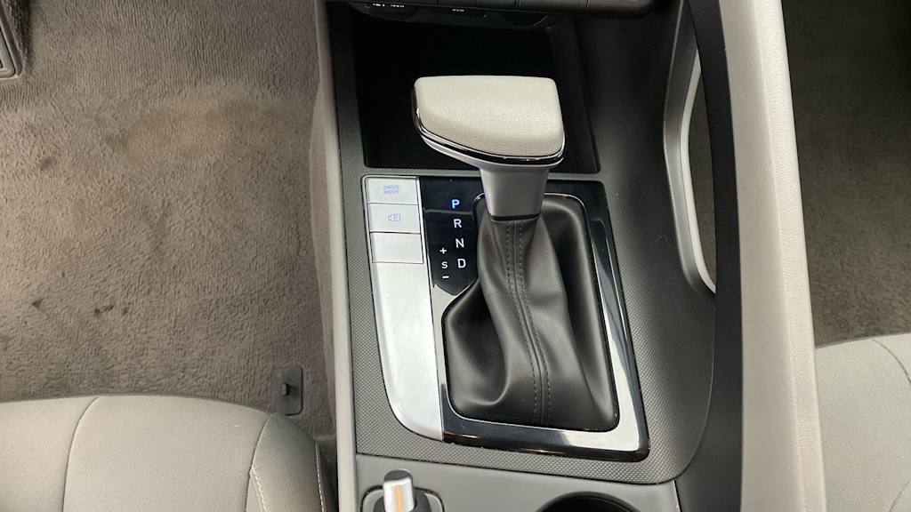 Thumbnail: 2024 Hyundai Elantra - 14