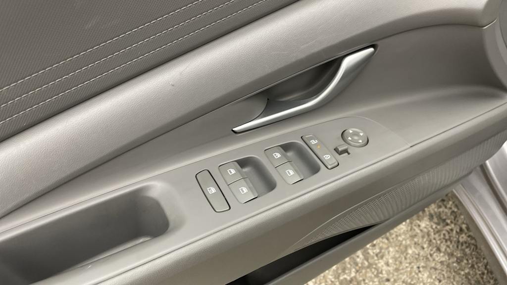 Thumbnail: 2024 Hyundai Elantra - 21