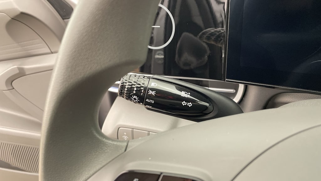 Thumbnail: 2024 Hyundai Elantra - 6