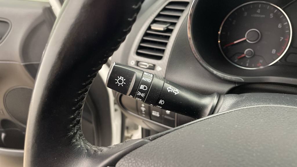 Thumbnail: 2016 Kia Forte - 14