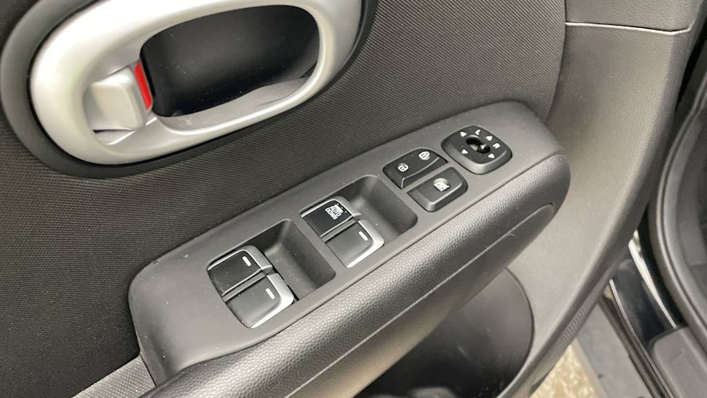 Thumbnail: 2018 Kia Soul - 19