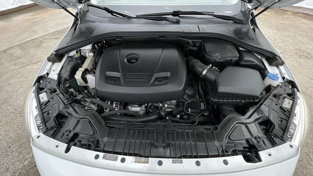 Thumbnail: 2017 Volvo S60 - 8