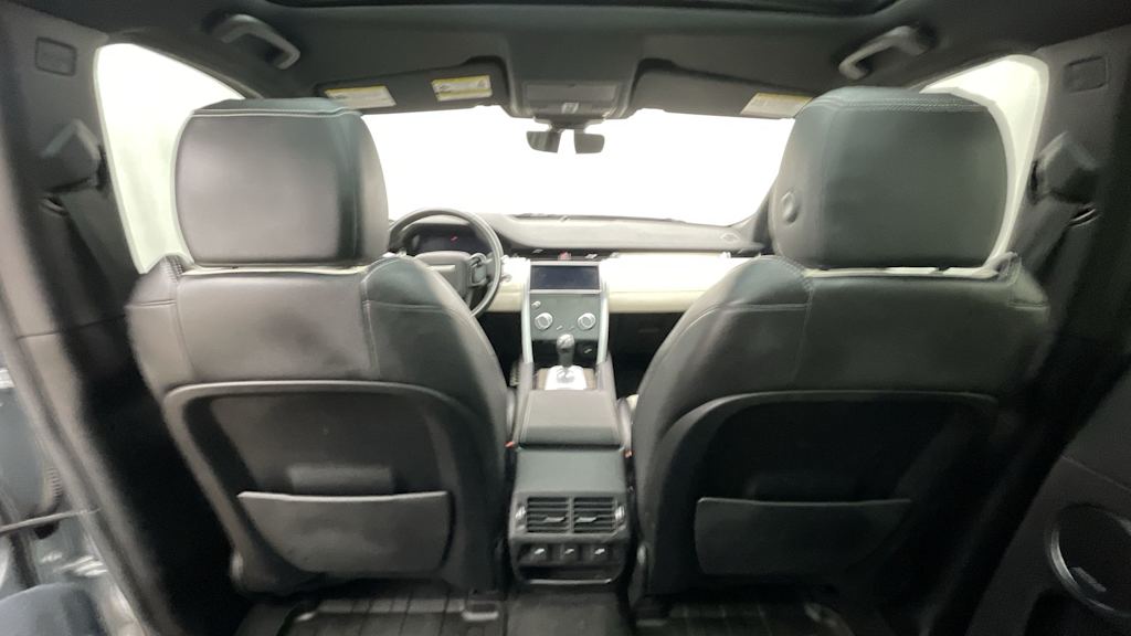 Thumbnail: 2020 Land Rover Discovery Sport - 10