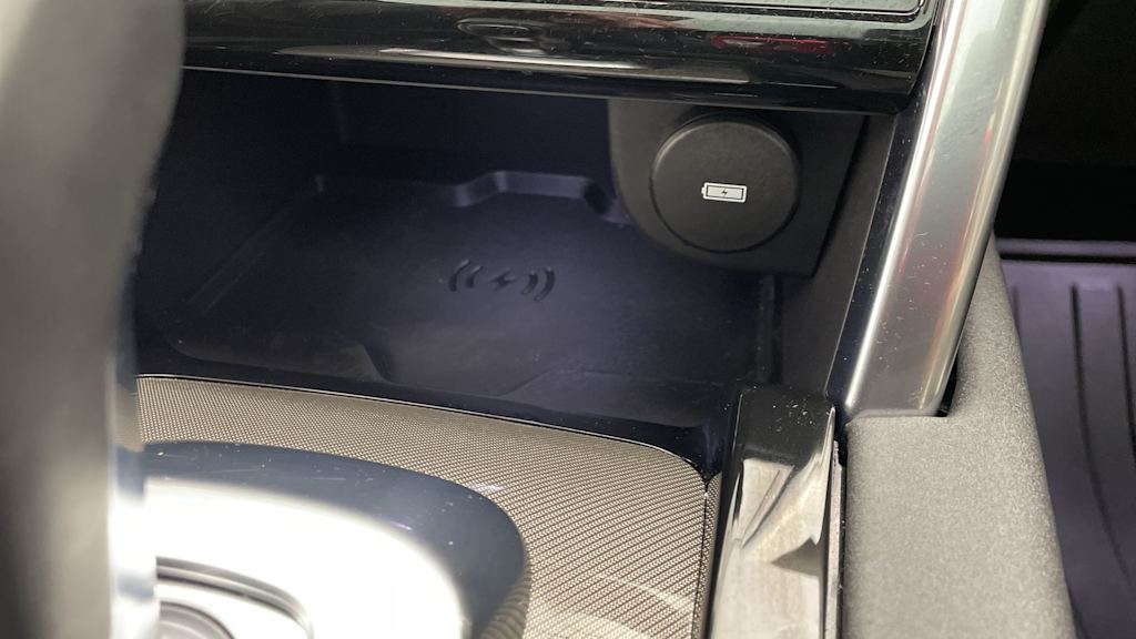 Thumbnail: 2020 Land Rover Discovery Sport - 30