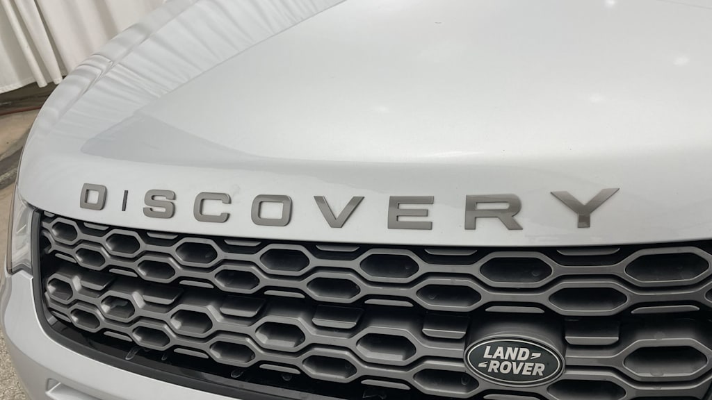 Thumbnail: 2020 Land Rover Discovery Sport - 7