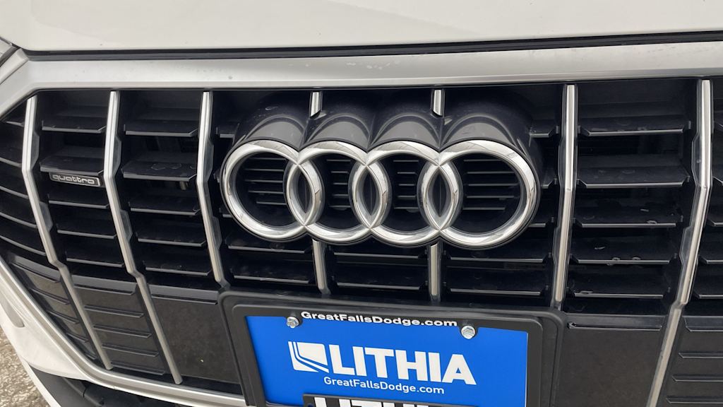 Thumbnail: 2020 Audi Q3 - 38