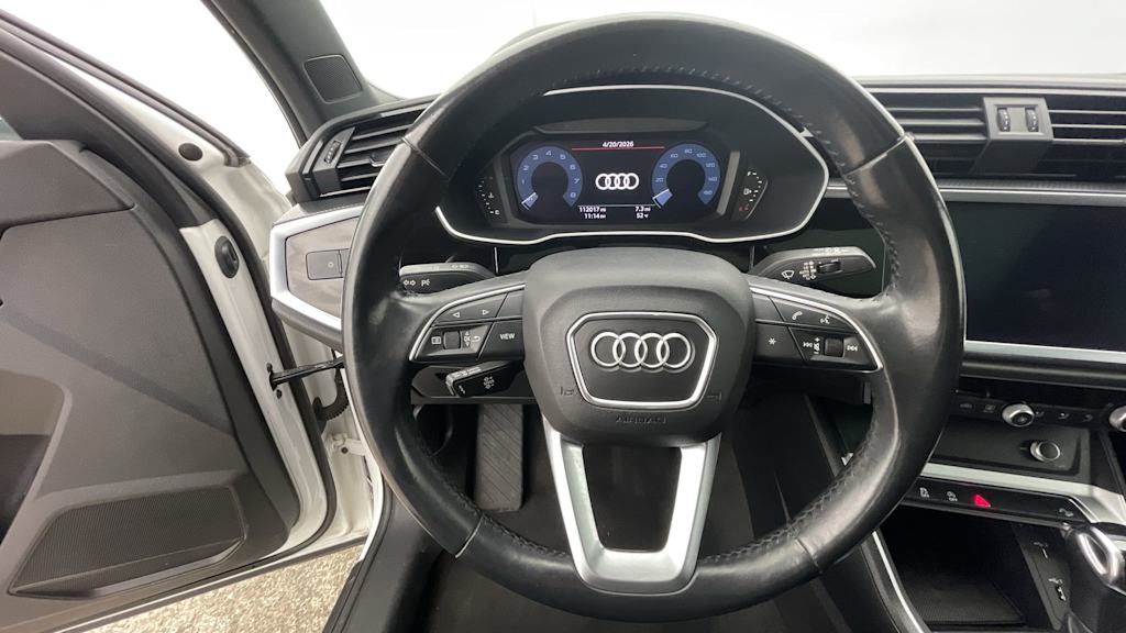 Thumbnail: 2020 Audi Q3 - 13
