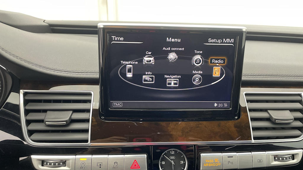 Thumbnail: 2015 Audi A8 - 34