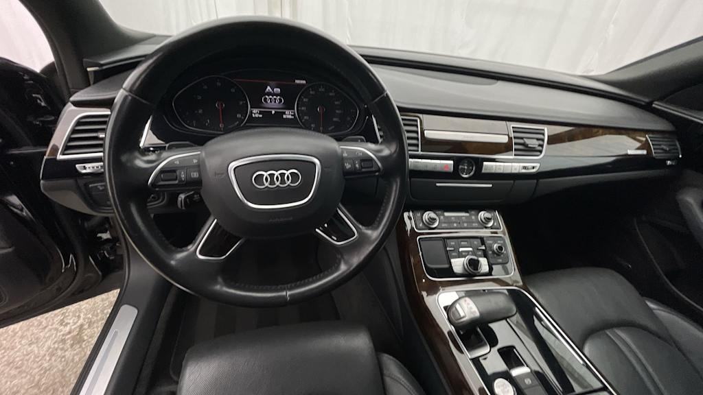 Thumbnail: 2015 Audi A8 - 2