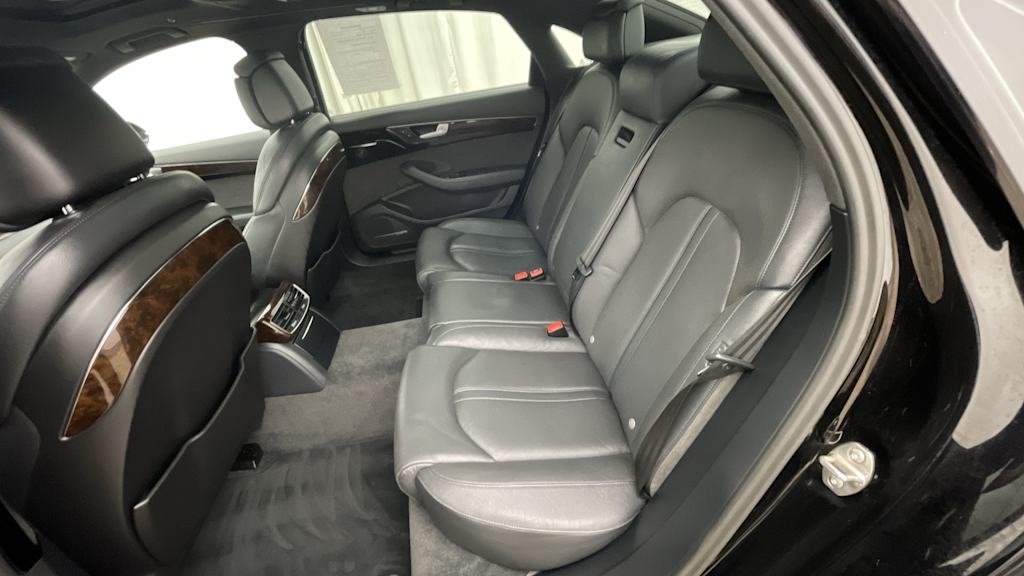 Thumbnail: 2015 Audi A8 - 12