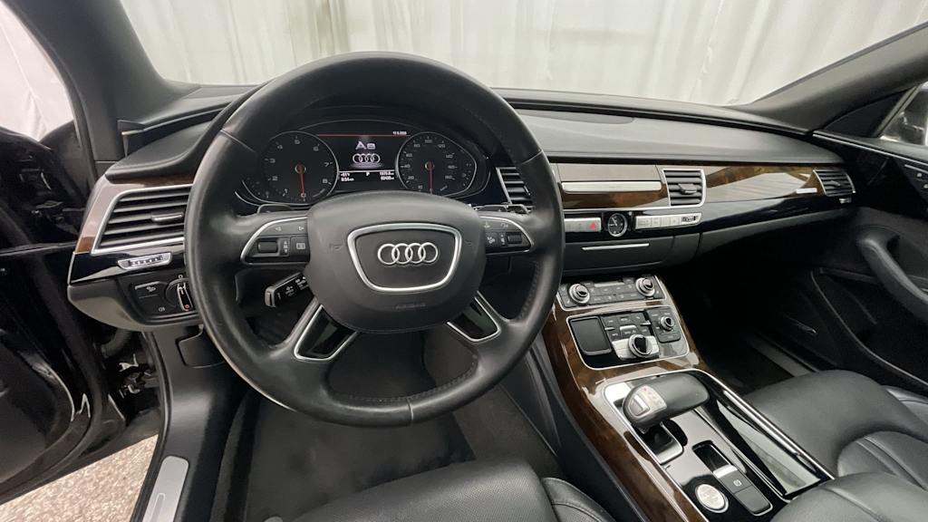 Thumbnail: 2015 Audi A8 - 2