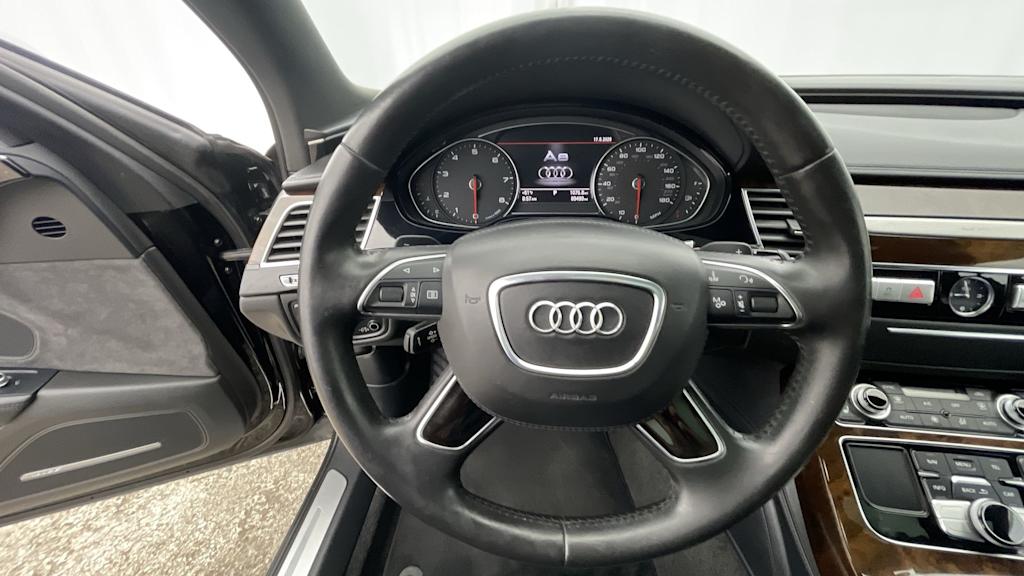 Thumbnail: 2015 Audi A8 - 9