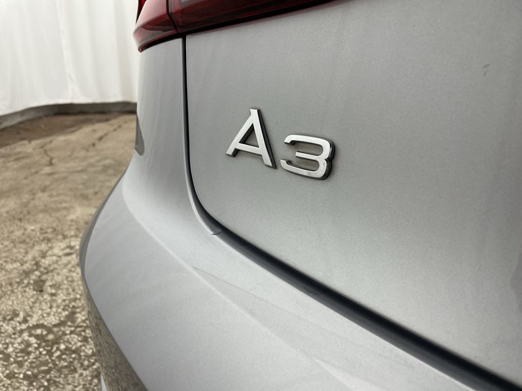 Thumbnail: 2017 Audi A3 - 38