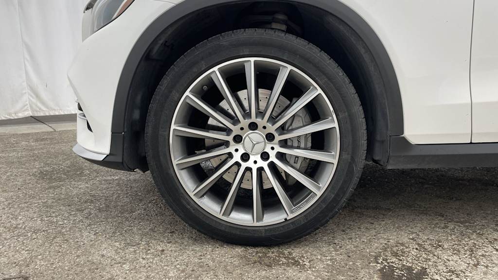 Thumbnail: 2019 Mercedes-Benz GLC - 8