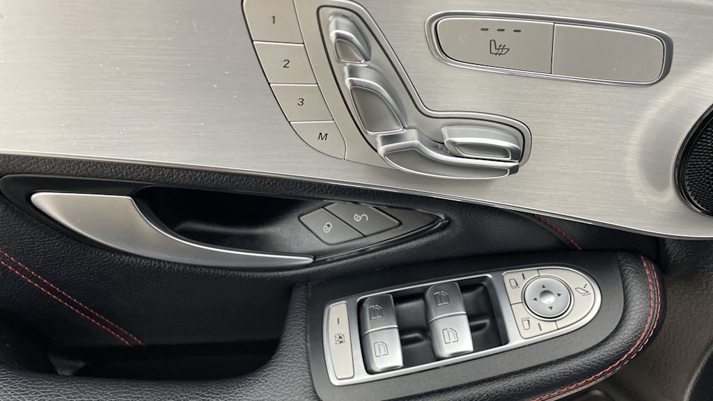 Thumbnail: 2019 Mercedes-Benz GLC - 22