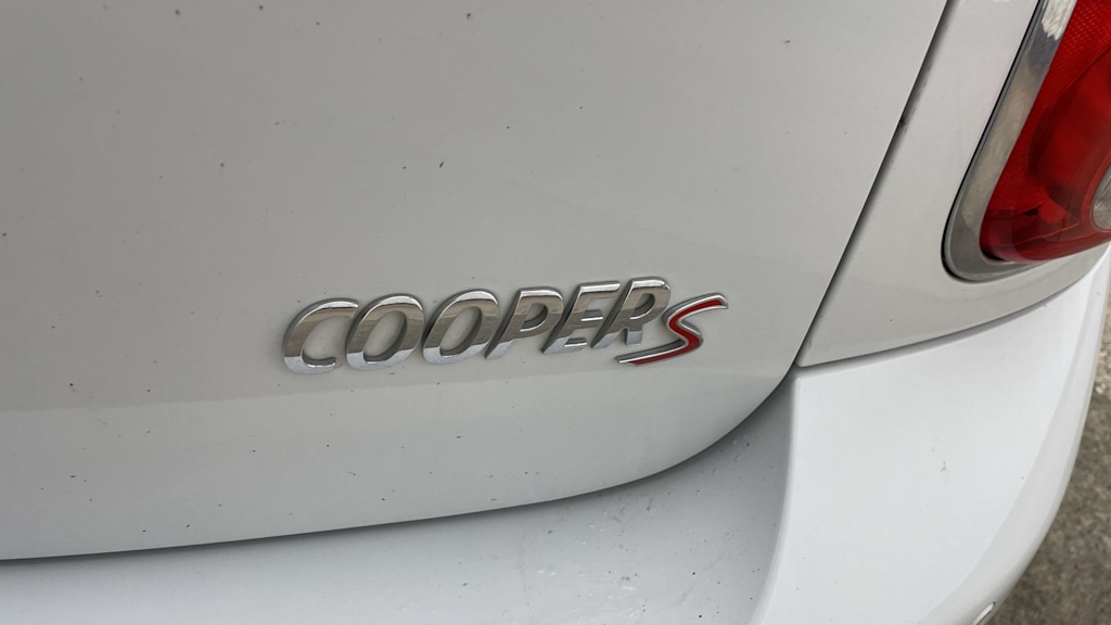Thumbnail: 2012 MINI Cooper Countryman - 38