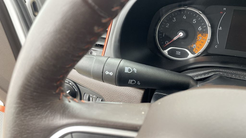 Thumbnail: 2017 Jeep Renegade - 14