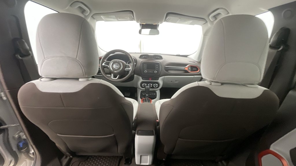 Thumbnail: 2017 Jeep Renegade - 20