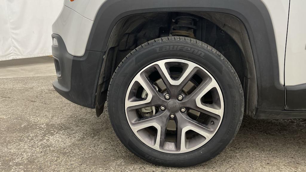 Thumbnail: 2017 Jeep Renegade - 7