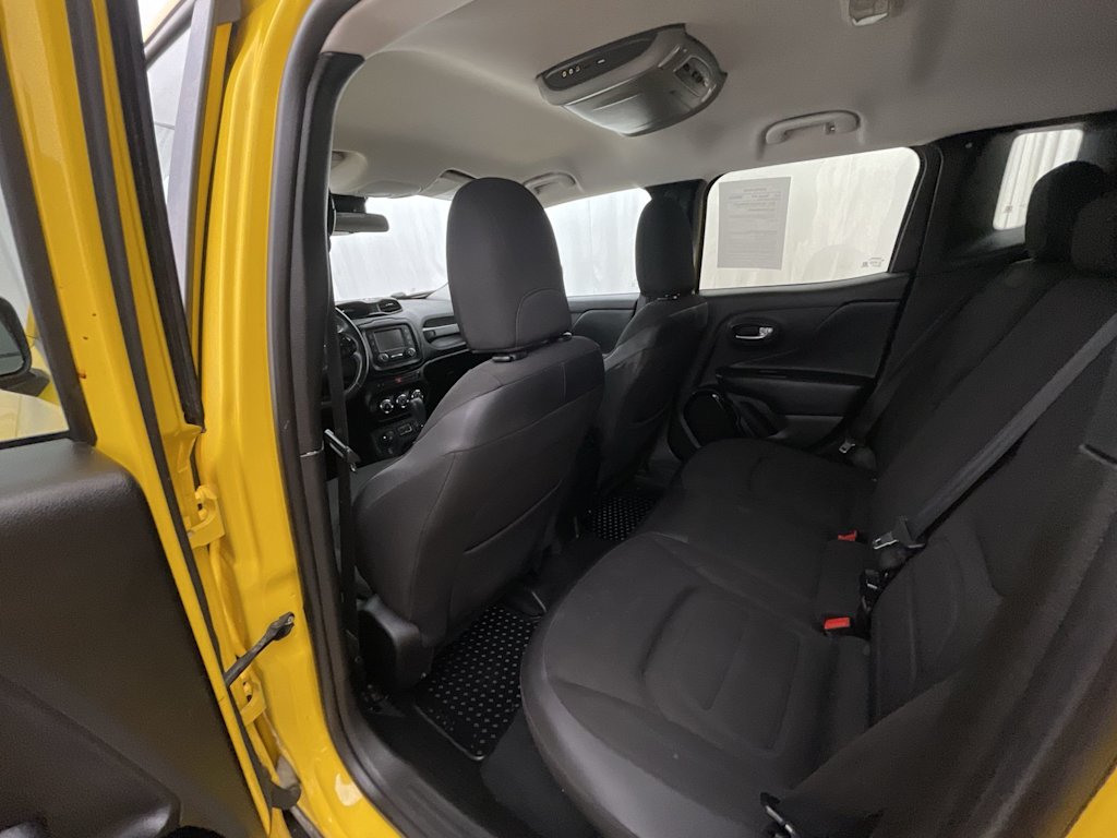 Thumbnail: 2017 Jeep Renegade - 13