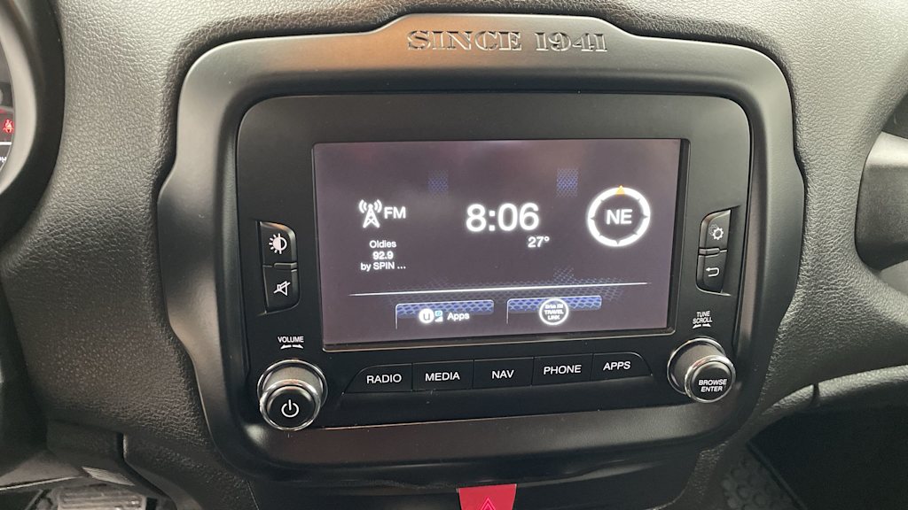 Thumbnail: 2017 Jeep Renegade - 31