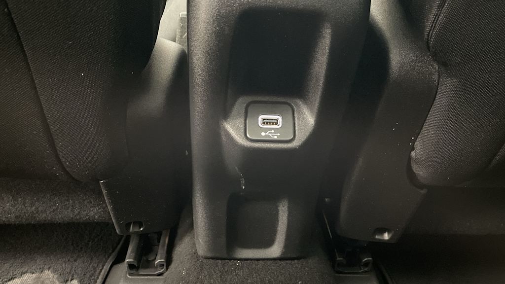 Thumbnail: 2020 Jeep Renegade - 34