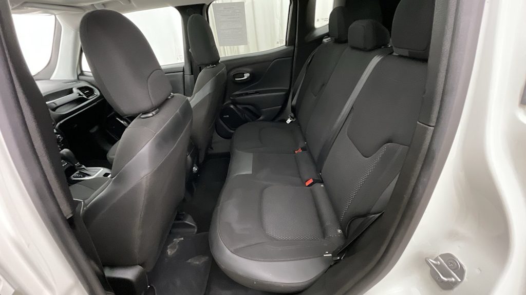 Thumbnail: 2020 Jeep Renegade - 12
