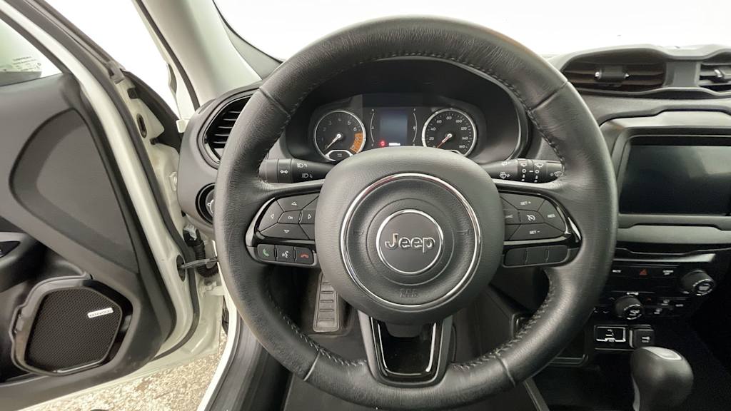 Thumbnail: 2020 Jeep Renegade - 9