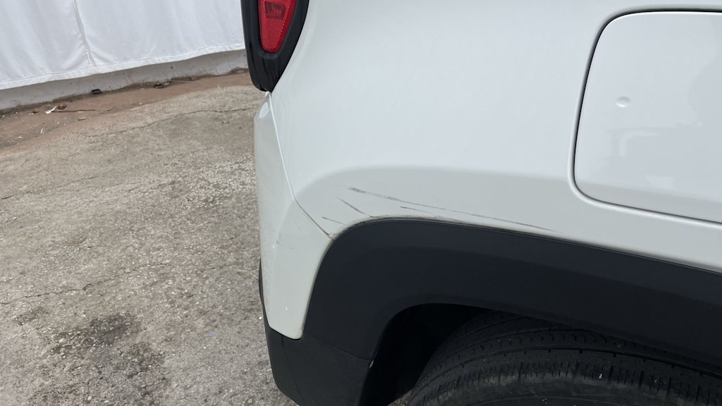 Thumbnail: 2020 Jeep Renegade - 43