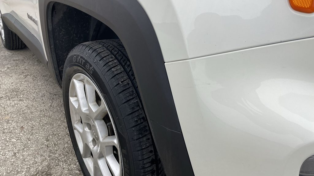 Thumbnail: 2020 Jeep Renegade - 39