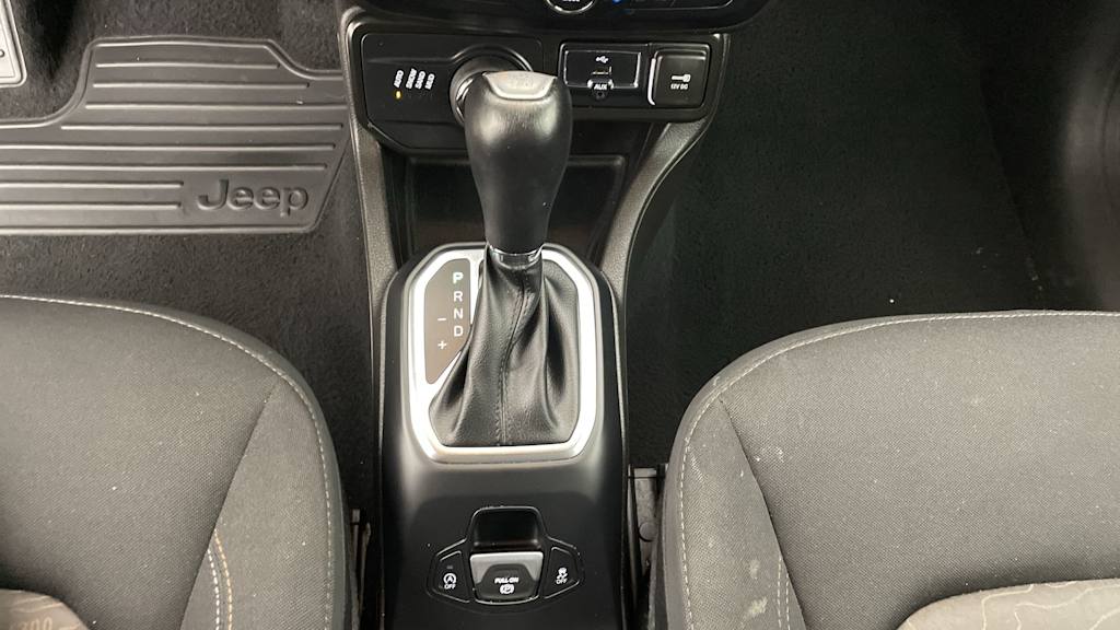 Thumbnail: 2023 Jeep Renegade - 14