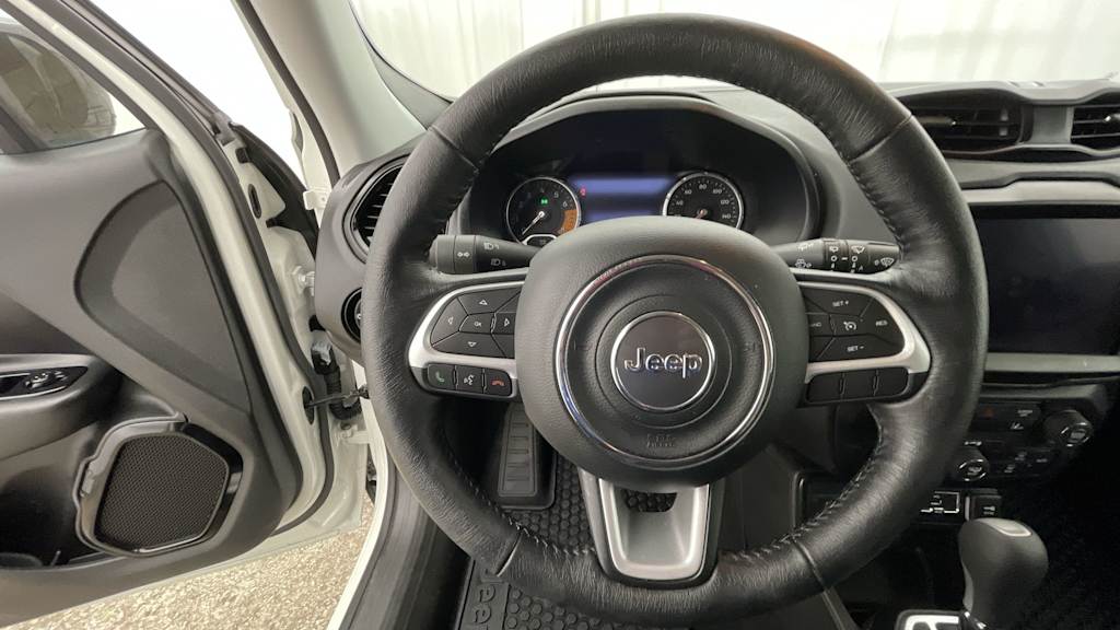 Thumbnail: 2023 Jeep Renegade - 9