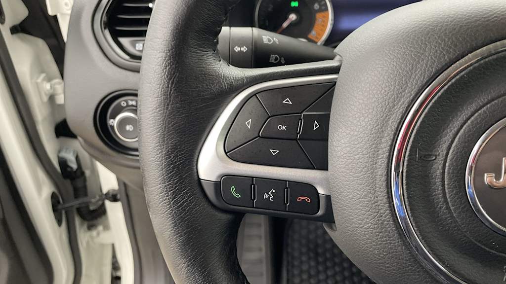 Thumbnail: 2023 Jeep Renegade - 24