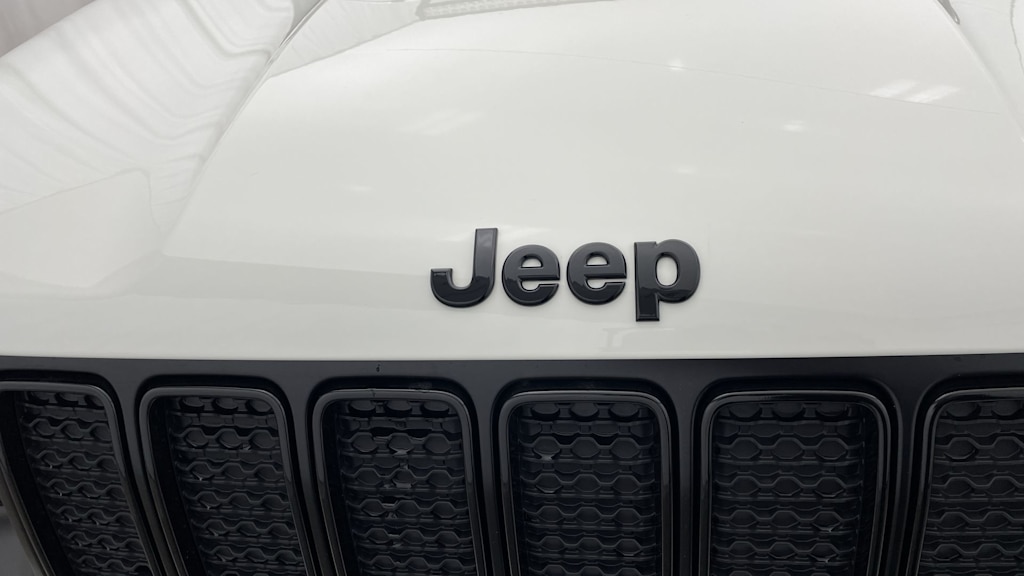 Thumbnail: 2023 Jeep Renegade - 6