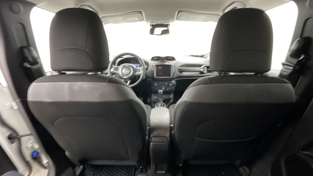 Thumbnail: 2023 Jeep Renegade - 21