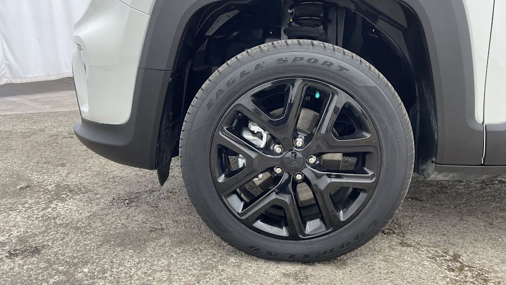 Thumbnail: 2023 Jeep Renegade - 7