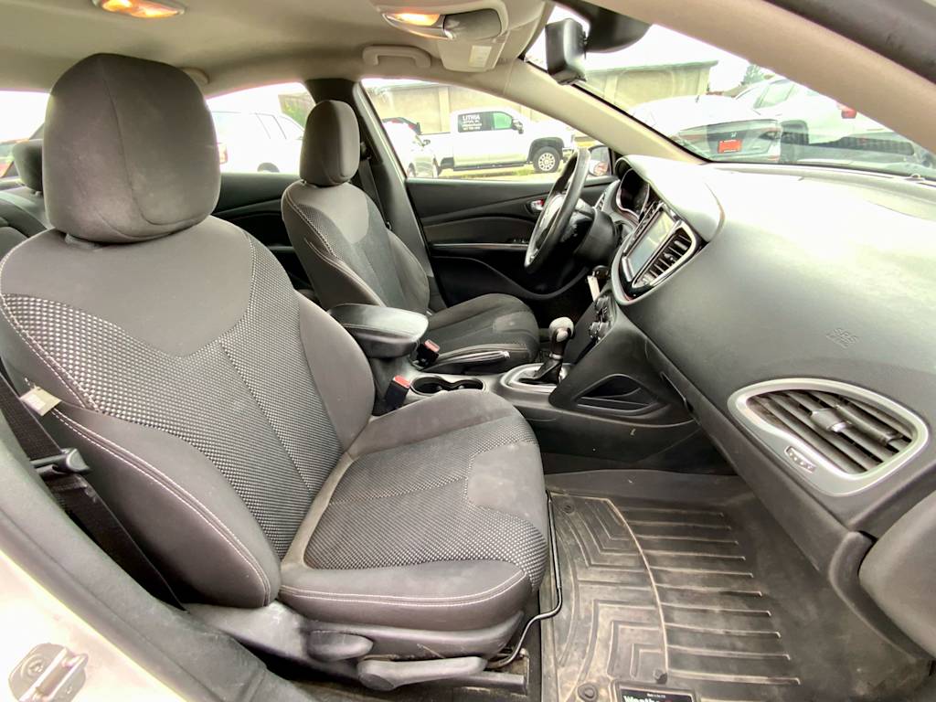 Thumbnail: 2015 Dodge Dart - 11