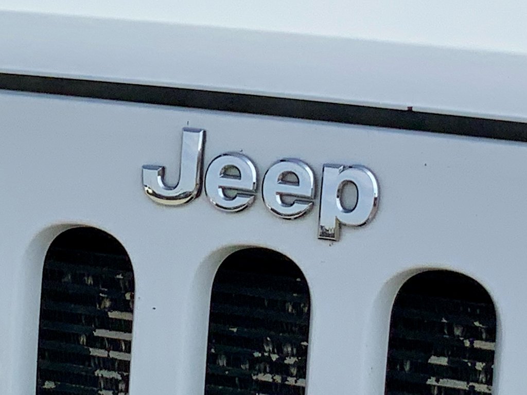 Thumbnail: 2015 Jeep Wrangler - 26