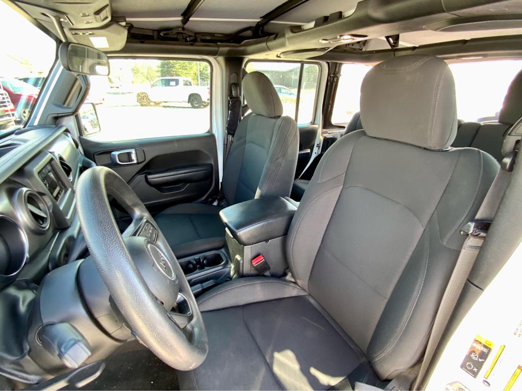 Thumbnail: 2023 Jeep Wrangler - 10