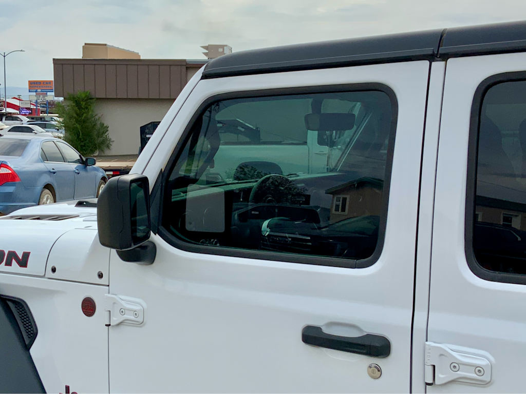 Thumbnail: 2021 Jeep Wrangler - 28