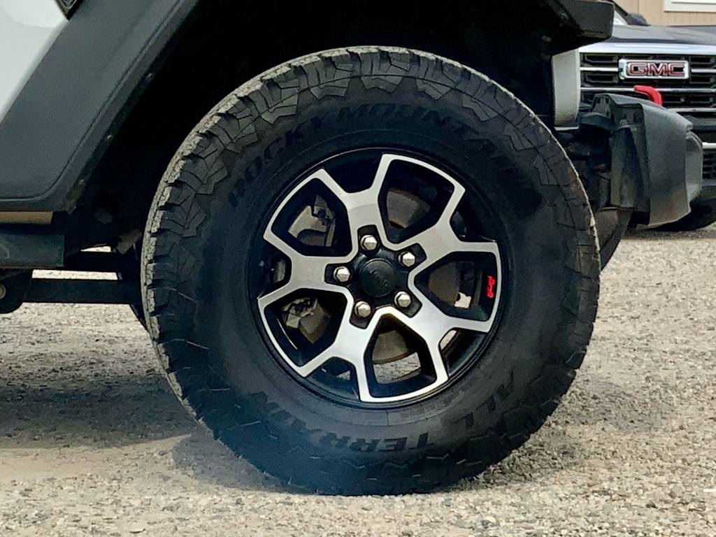 Thumbnail: 2021 Jeep Wrangler - 31